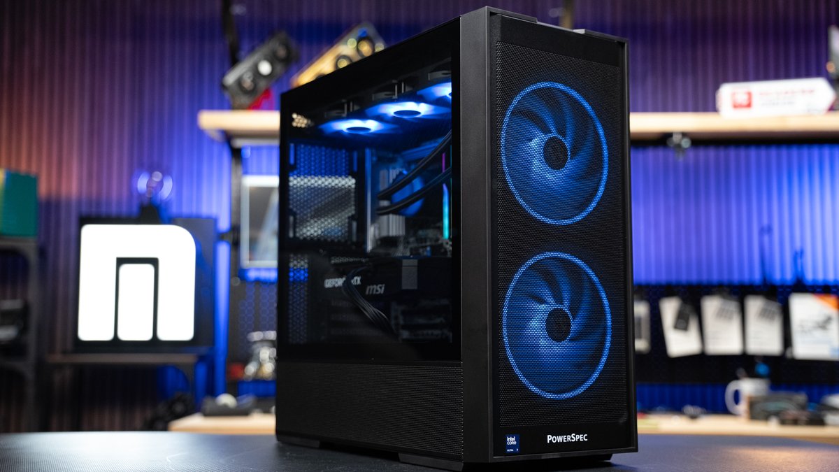 Micro Center tweet media