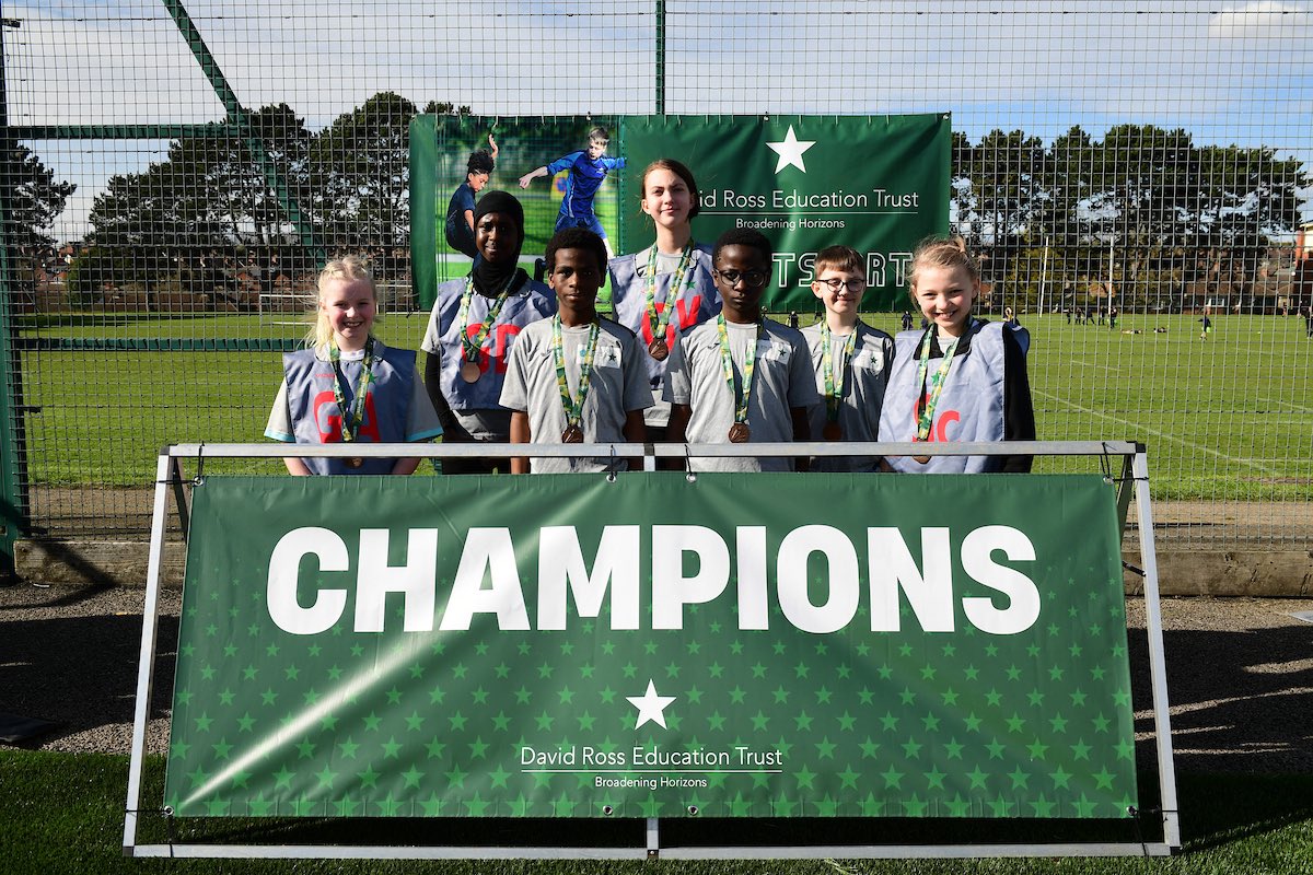 DRET Sport tweet media