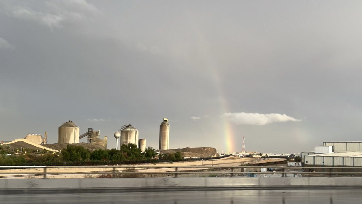 رووزي tweet media