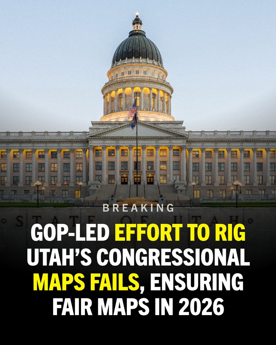 Democrats tweet media