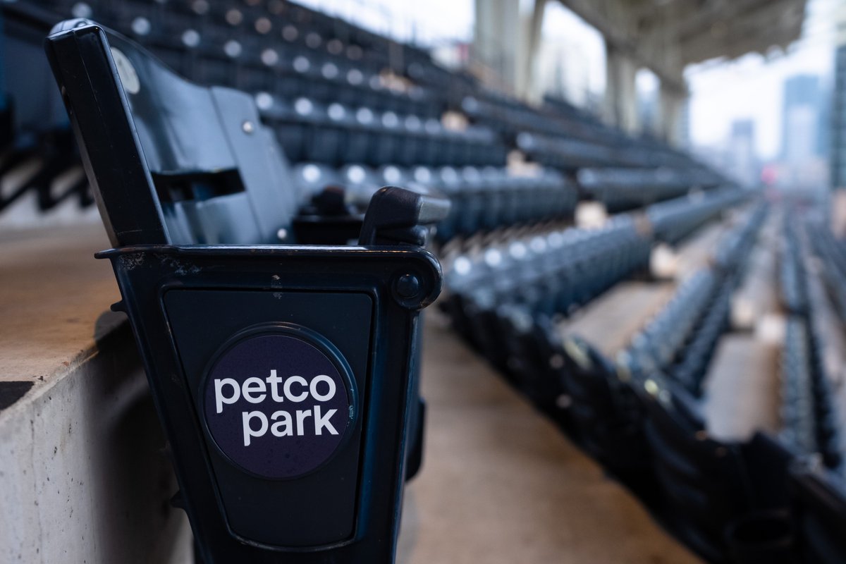 Petco Park tweet media