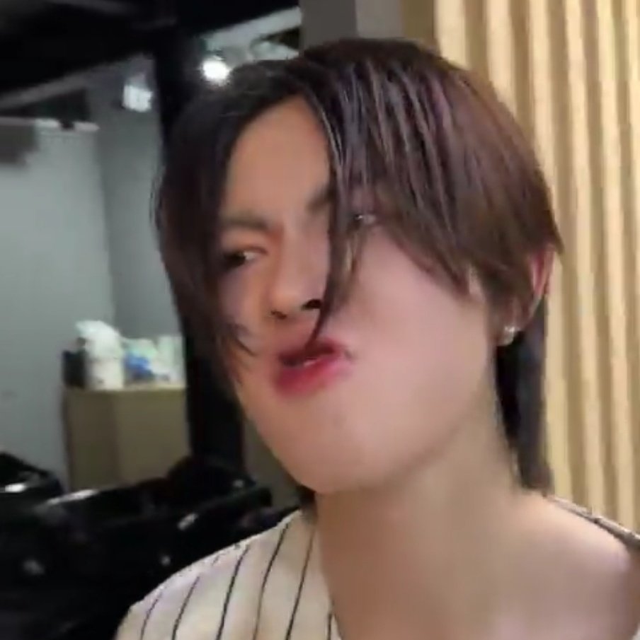 ☂ฟ.เฟิน ꜰᴛ.มัมน้องเนยแป๋วปุ๋ง 🍊💗🍒 tweet media