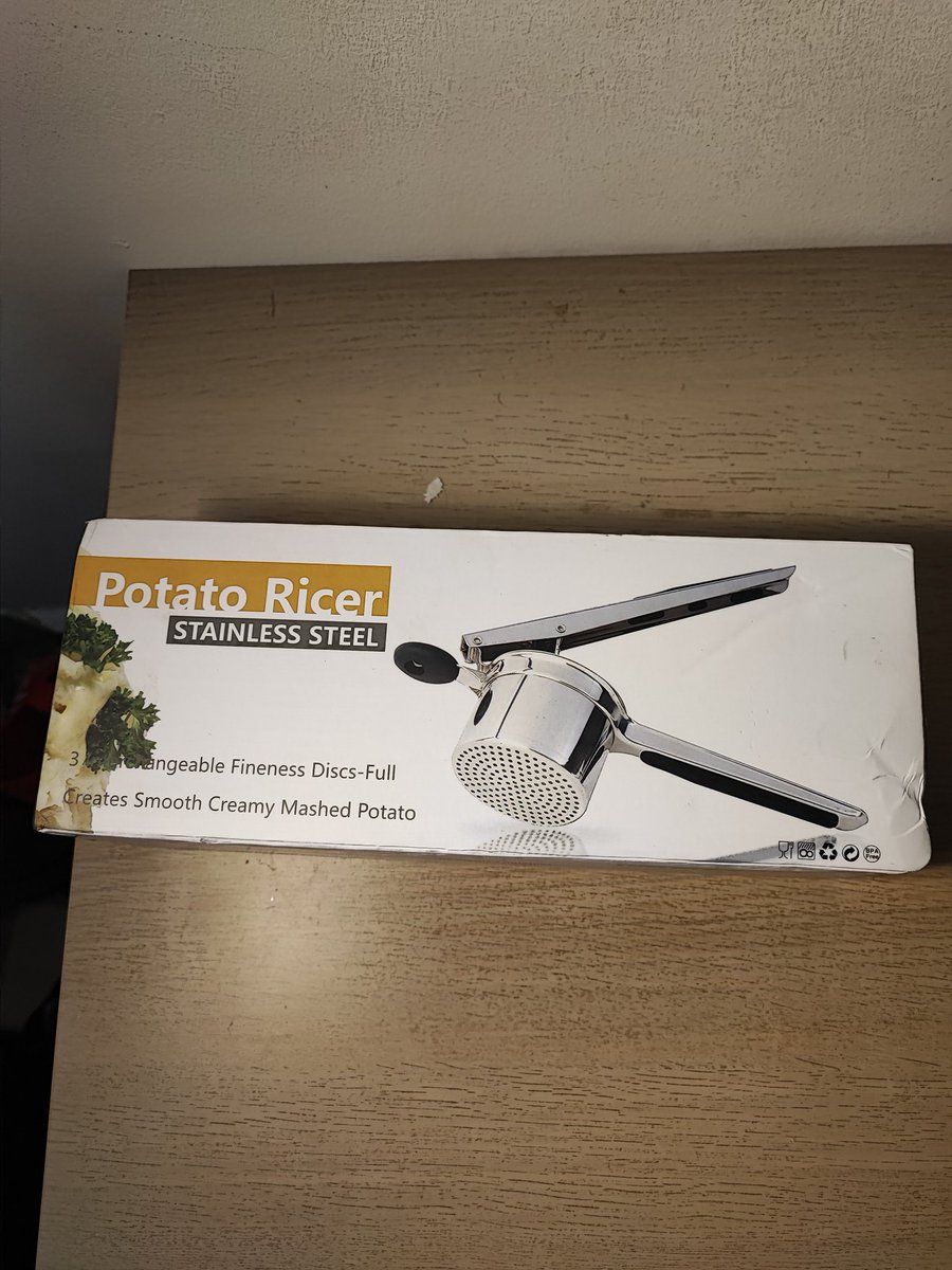 كَرَمِيلّا tweet media