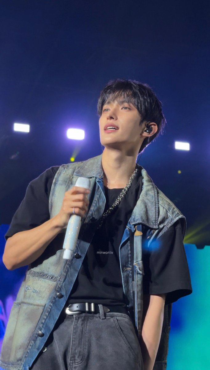 m ⭐️ tweet media