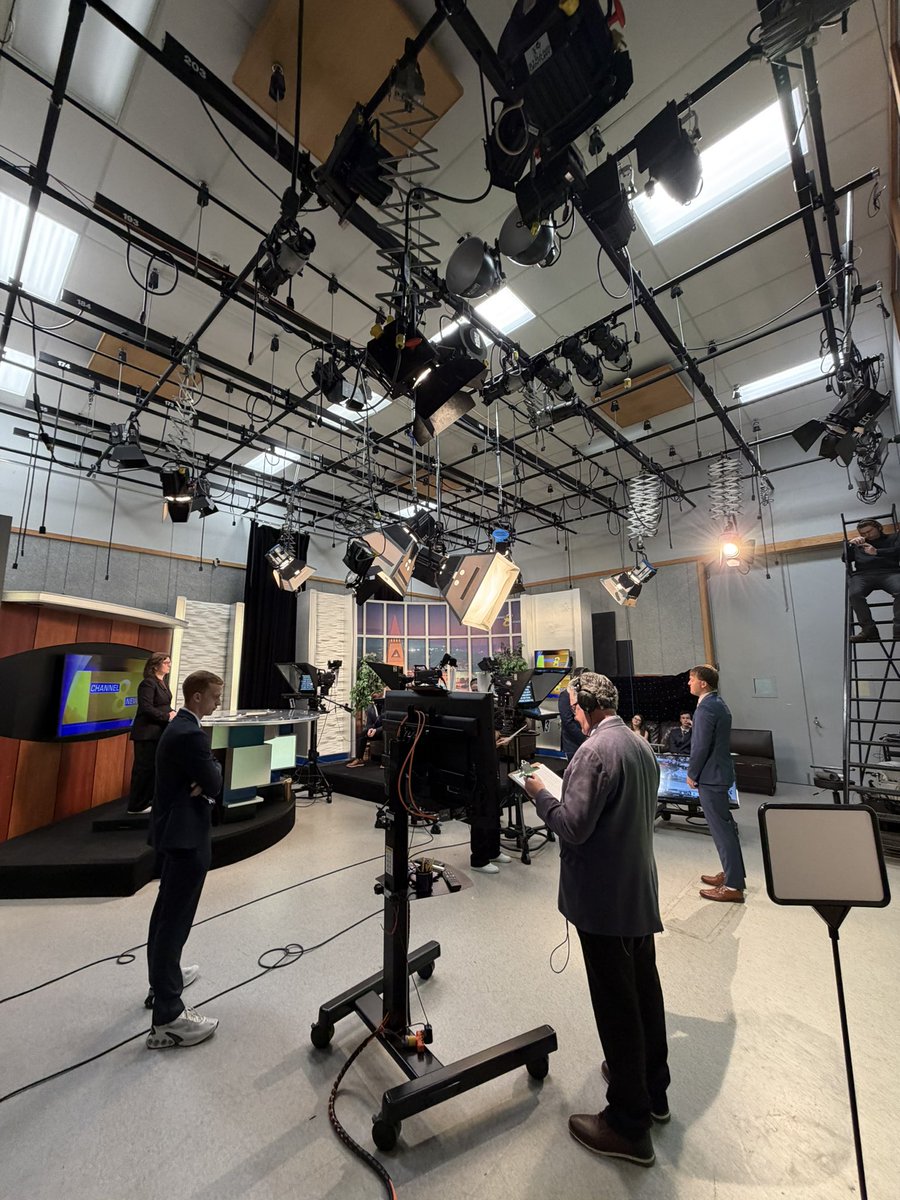 ch8ksu's tweet photo. Channel 8 is back from break with breaking news and exciting stories!! Tune in @ 10:30am to get caught up on everything you missed:) 
Link in bio⛓️‍💥⛓️‍💥 https://t.co/20xIsd9Cig