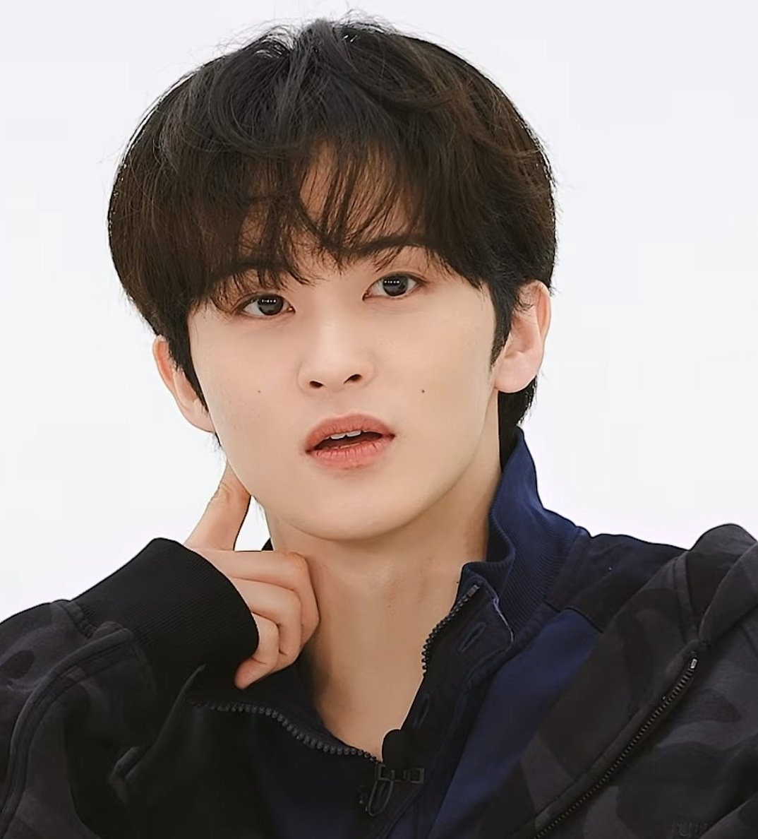 어복잉.. tweet media