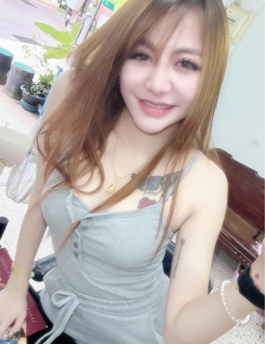 รีน tweet media