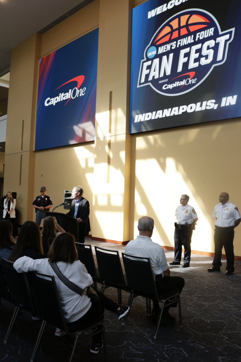 Mayor Joe Hogsett tweet media