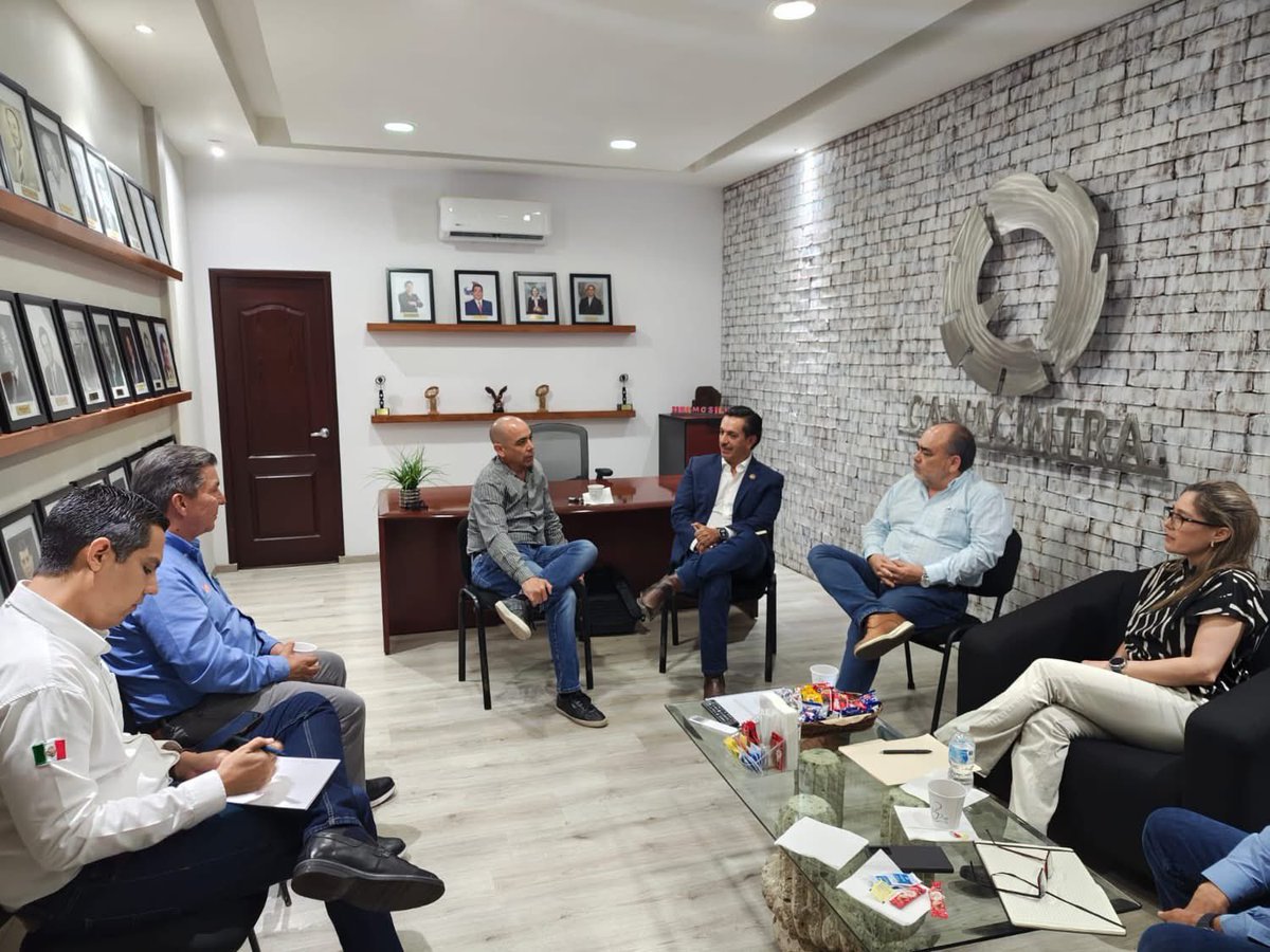 En reunión con el Diputado <a href="/DavidFigueroaO/">David Figueroa | Hermosillo</a> discutimos propuestas de mejoras a la protección civil en Sonora. 

Clave para entornos seguros, cumplimiento empresarial y protección de colaboradores y comunidad.