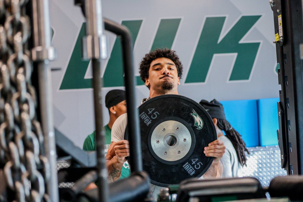 Wagner College Football tweet media