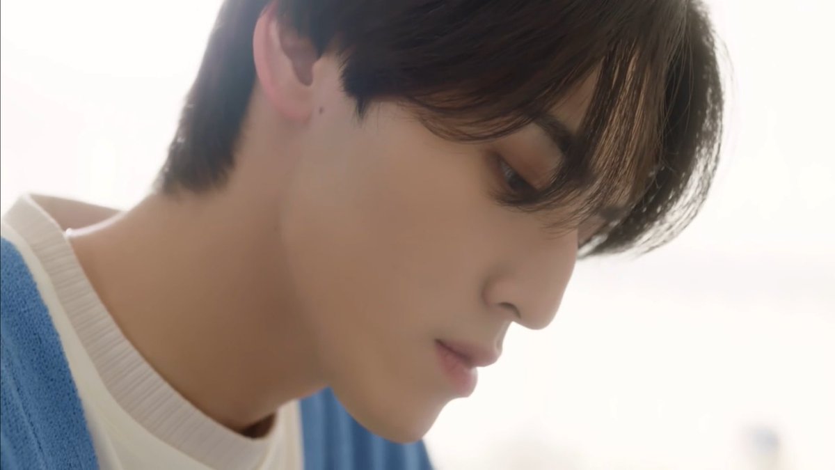 ⋆𝄞⋆ tweet media