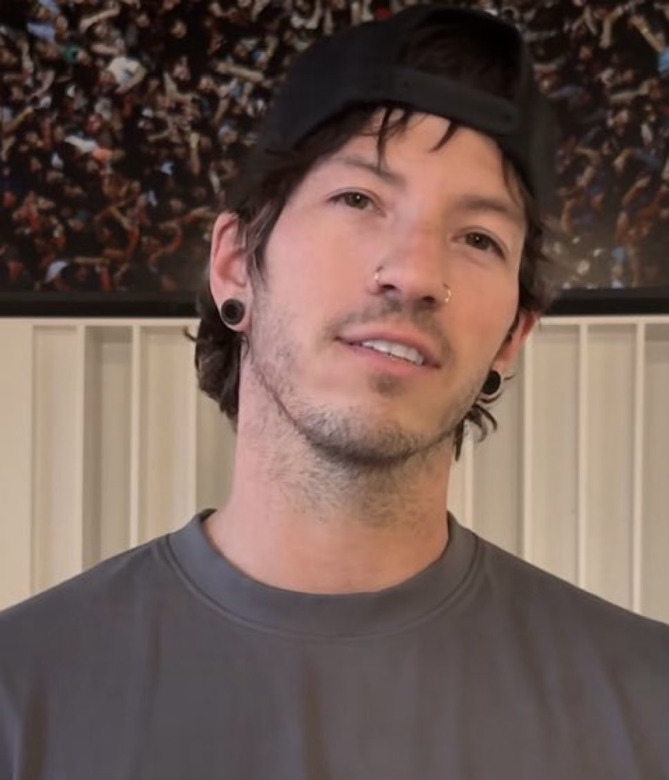 jøy |-/ (devil’s eyes) tweet media