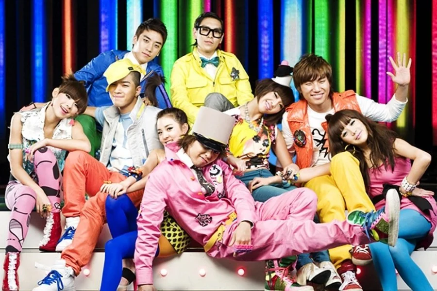 kchartsmaster's tweet photo. 17 years ago today, BIGBANG &amp; 2NE1 released "Lollipop". https://t.co/xuwSugJWLv