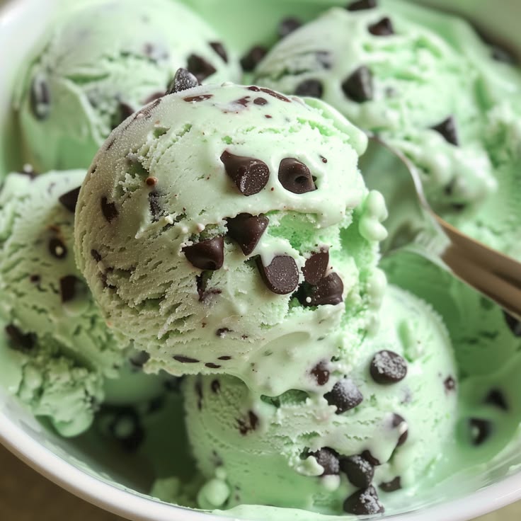 Qu̴a̴̴n̴ tweet media