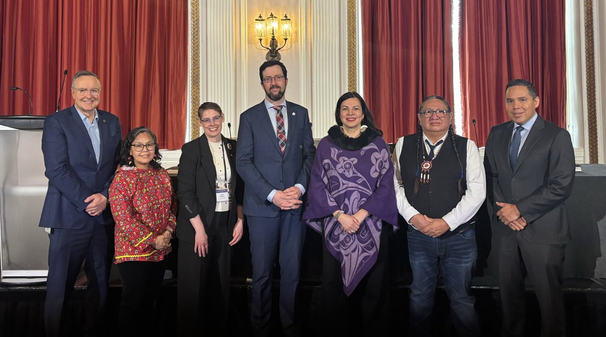 Rebecca Chartrand tweet media