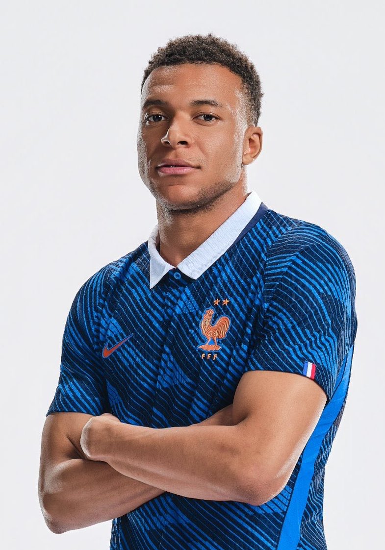 عمرو tweet media