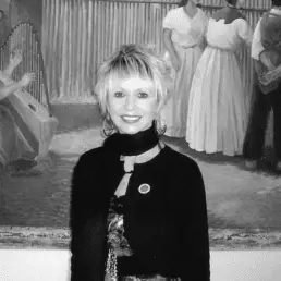 MECENOUK DAUCHASH/RENAE MICHELE 7888 tweet media