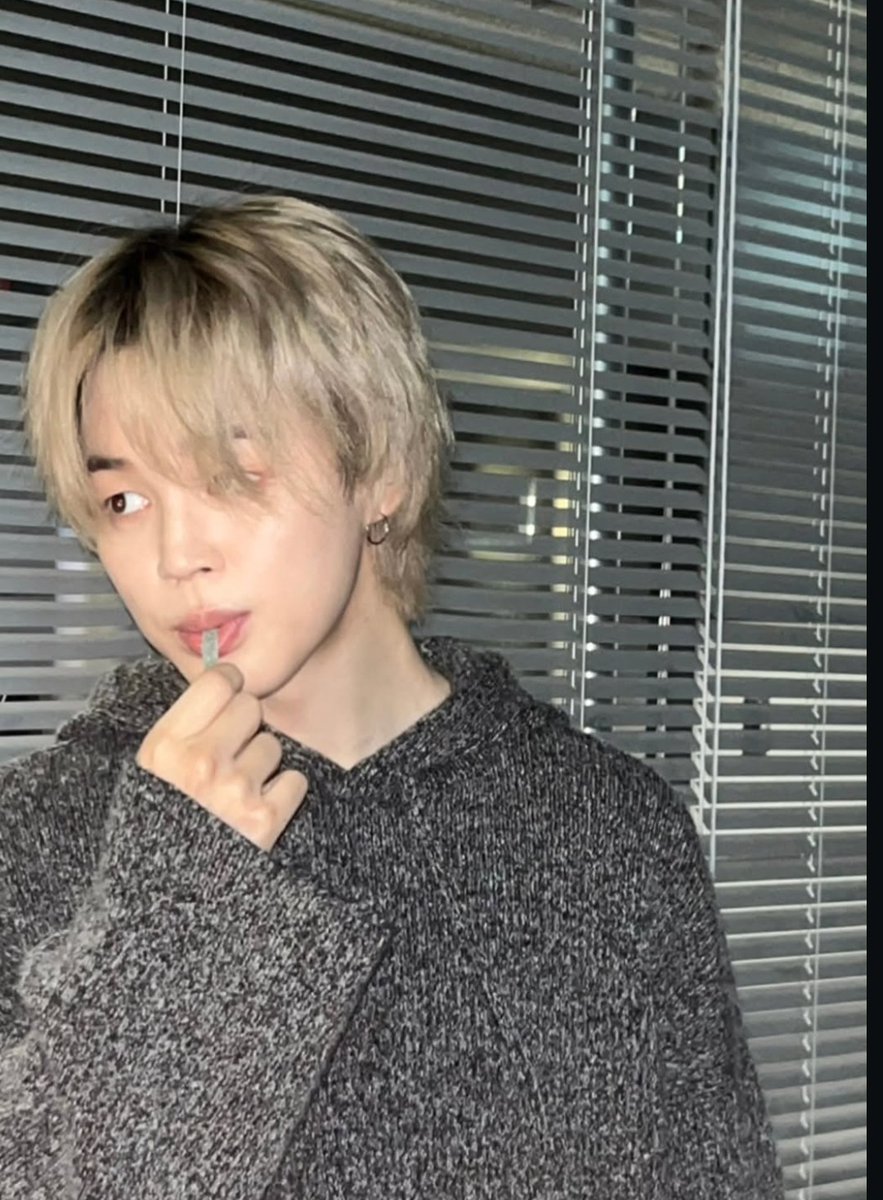 bela ⊙⊝⊜ arirang🪭🏎 tweet media