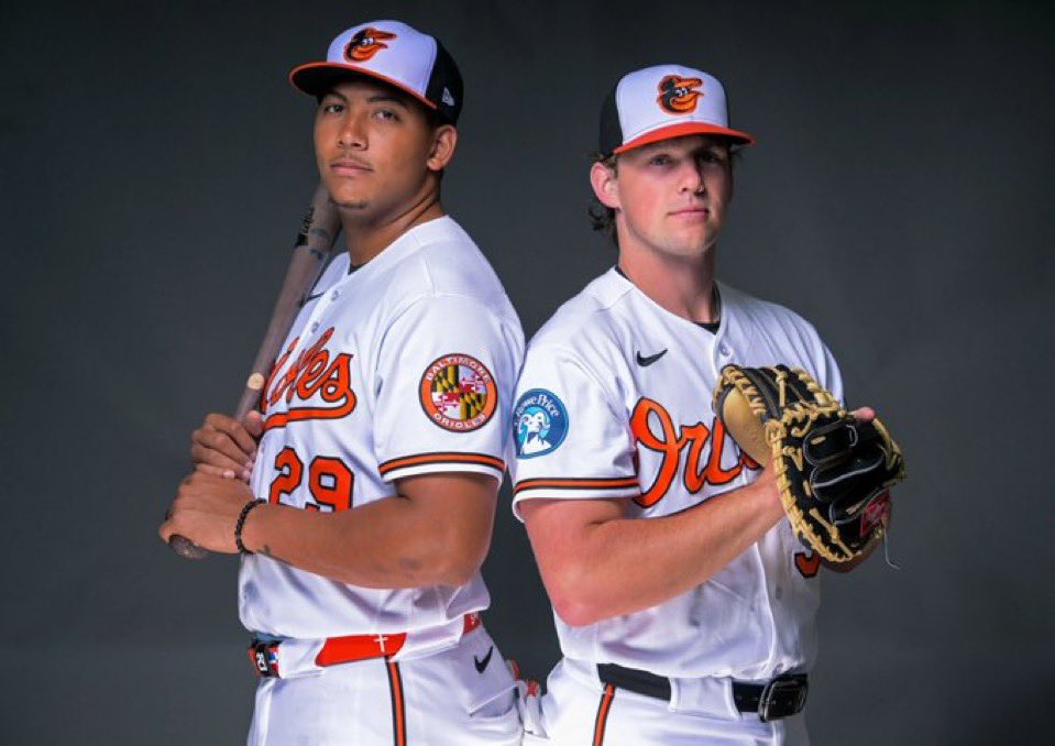 AdleyEnjoyer tweet media