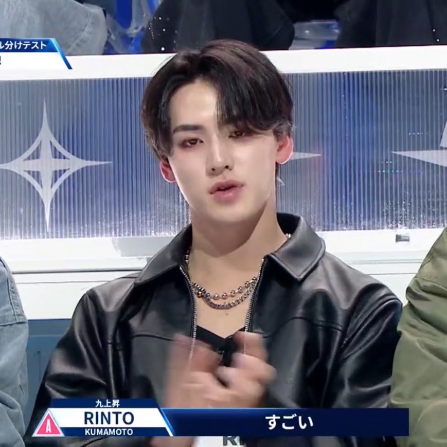 ⋆𝄞⋆ tweet media