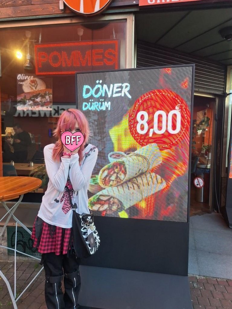 mozzarella 🌸 (C0MMS OPEN) tweet media