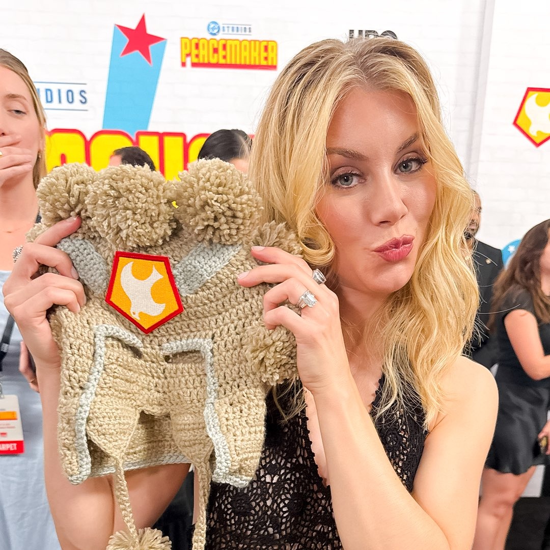 lunja 🕊️ tweet media