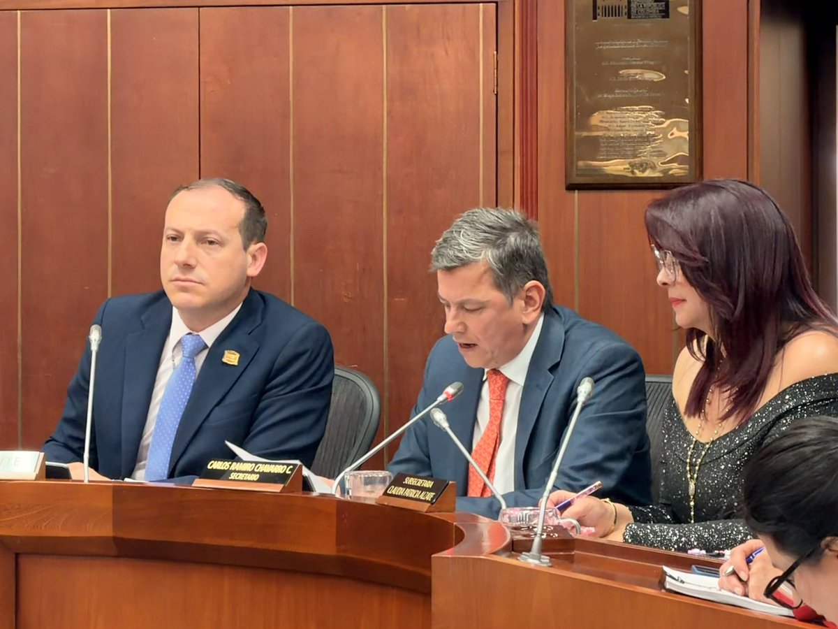 Comisión Segunda del Senado de la República tweet media