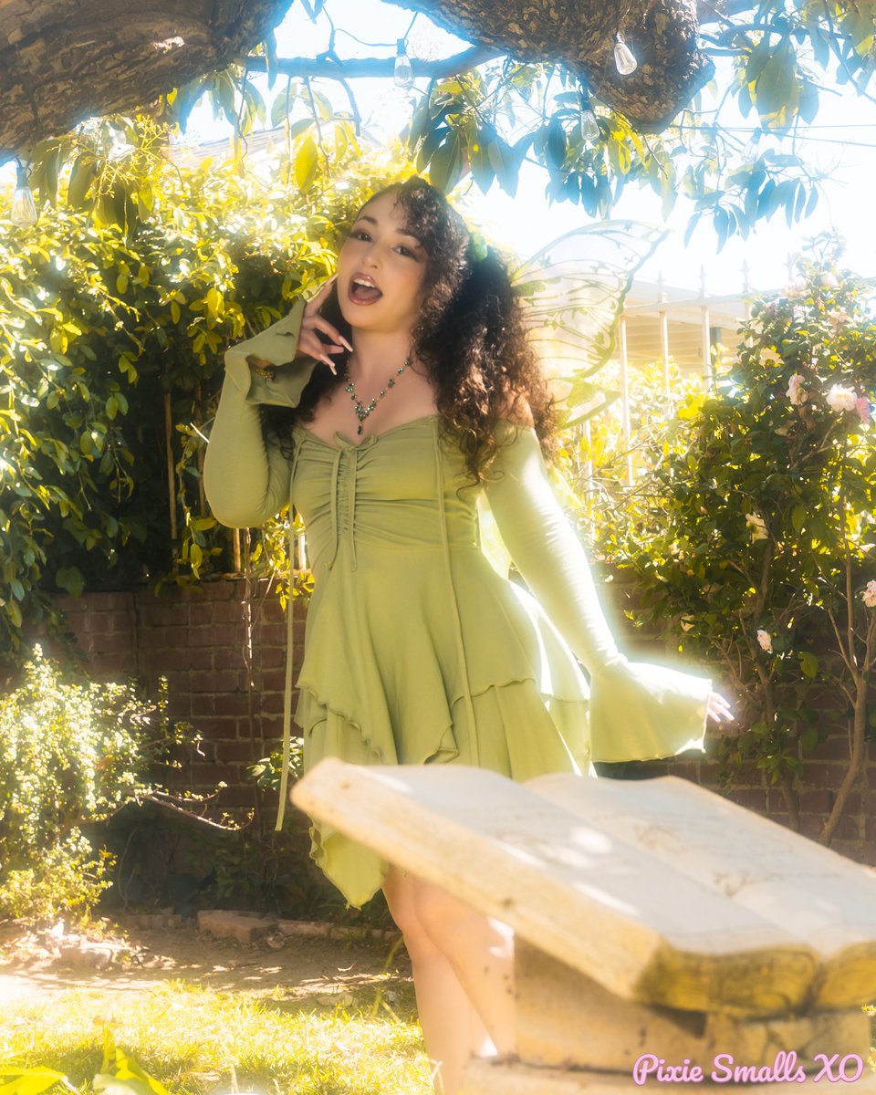 PixieSmallsXO's tweet photo. new spring fairy solo out now 🧚🏼‍♀️ https://t.co/5yVr4kvBif