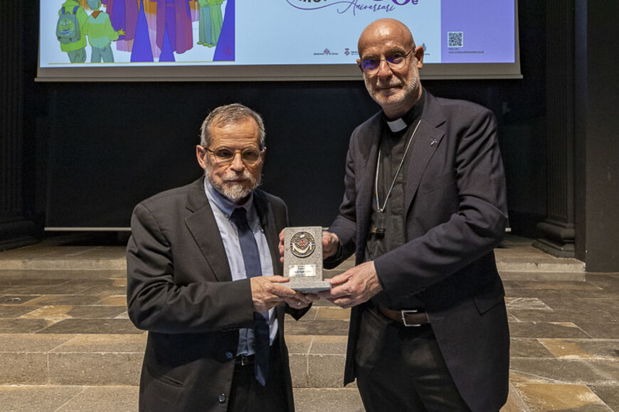 fra Octavi Vilà tweet media