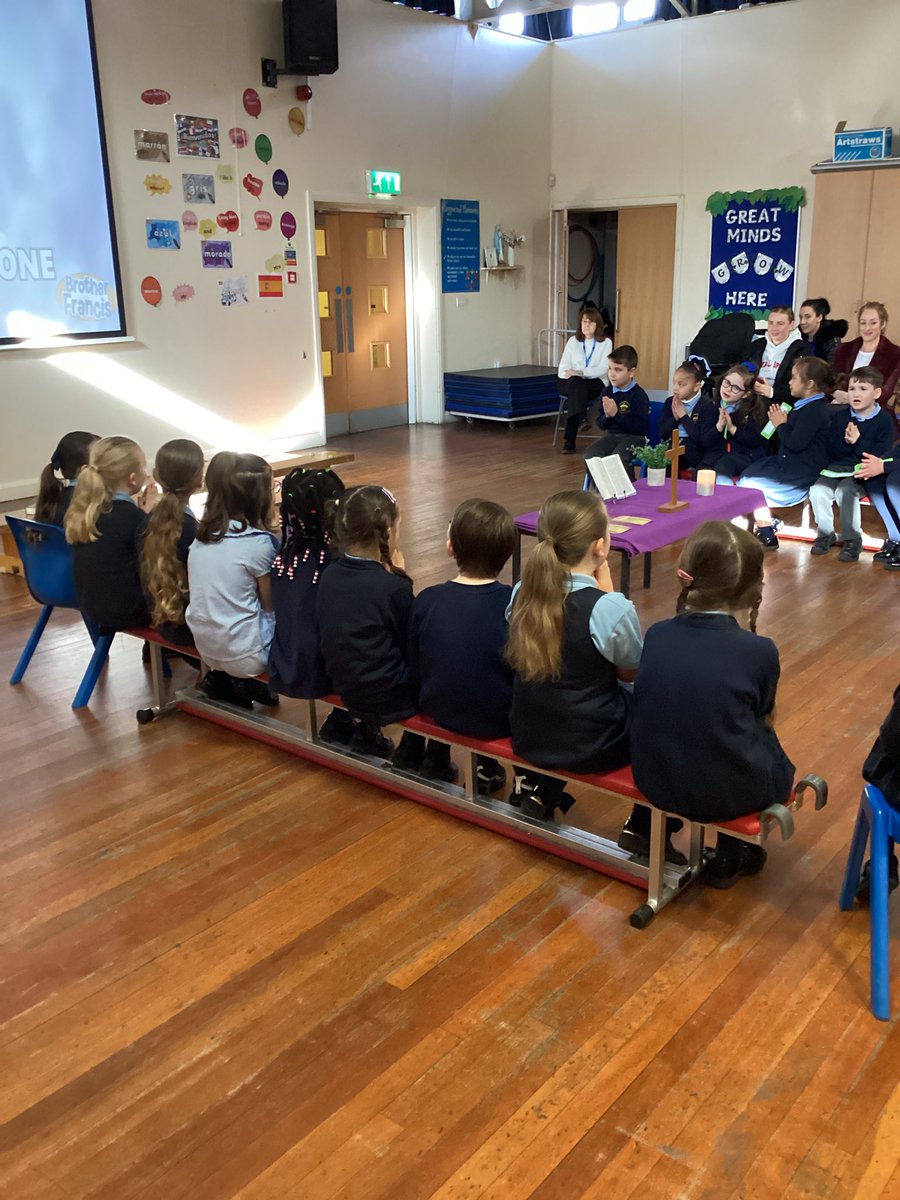 stelizcp2's tweet photo. 2D’s Prayer and Liturgy💙💛 thank you for taking time out of your day to come and watch🙏✝️ https://t.co/c0CwNshoqW