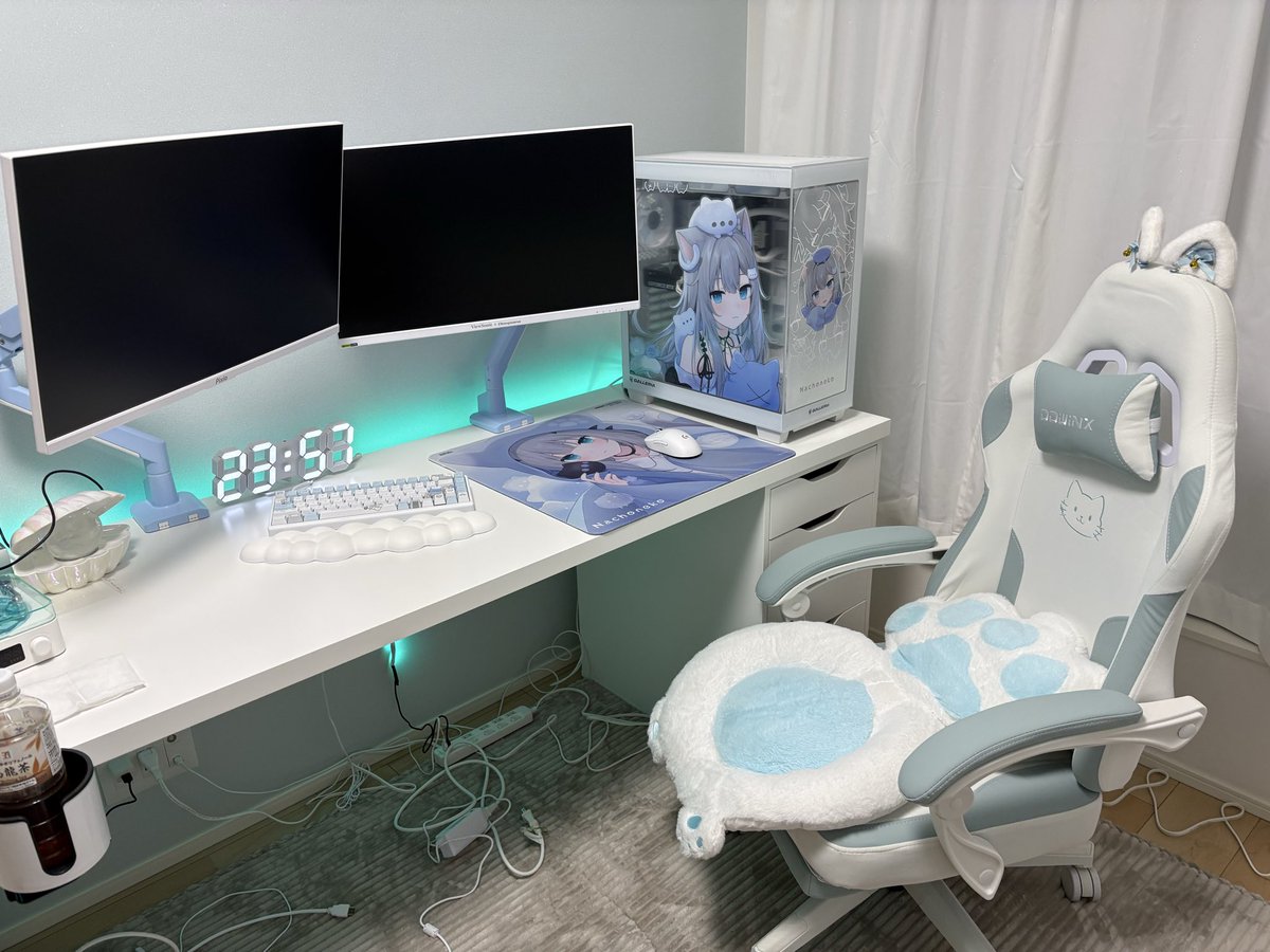 かなさ tweet media