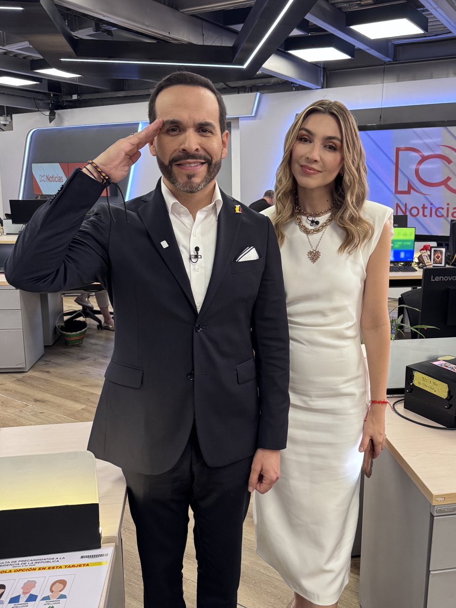 DE LA ESPRIELLA STYLE tweet media