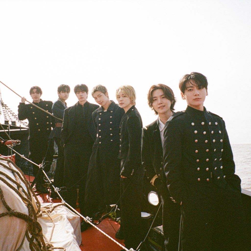 BTS Charts tweet media