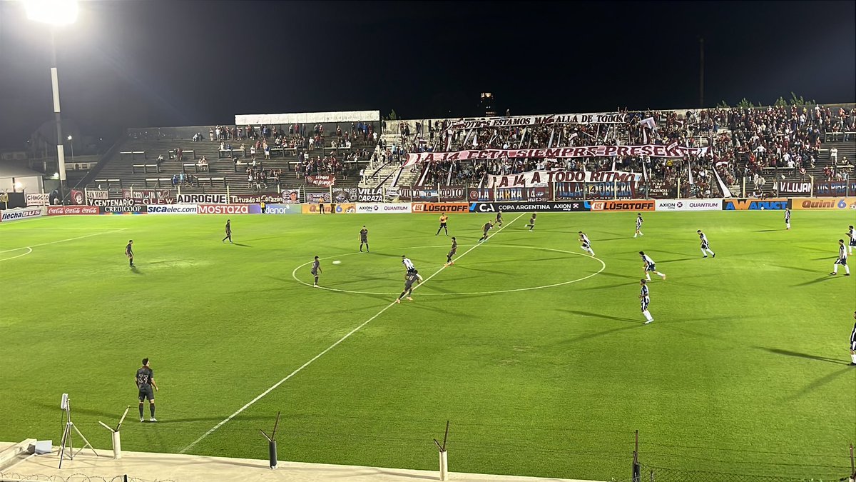 Piñero va a salvar al club de la quiebra 🇳🇬 tweet media