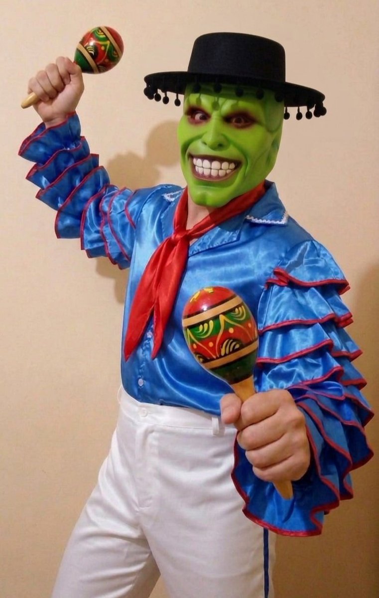 greenmaskedguy2's tweet photo. They call me Cuban Pete. I'm the king of the rumba beat.
When I play the maracas I go chick-chicky-boom, chick-chicky boom
#themask  #fanphoto #cosplay https://t.co/CTH5pk0iTC