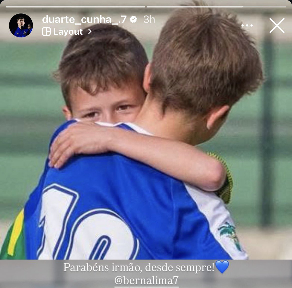 ana 🎀 tweet media