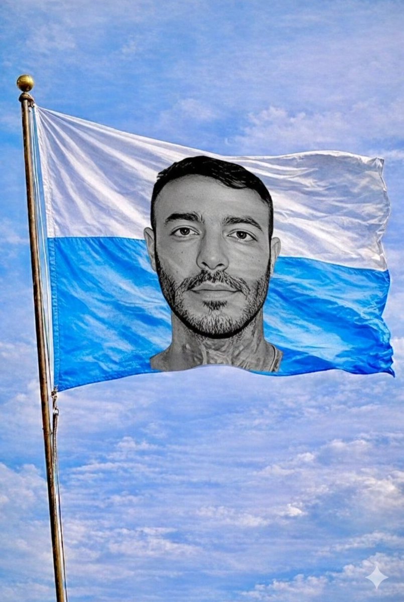 🌼🇺🇾 Reza por los Pepes. tweet media