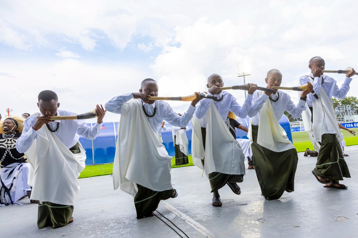 TimesSportRW's tweet photo. PHOTOS: The moment #Rwanda’s premier traditional dance troupe Urukerereza entertained FIFA Series delegates and football lovers during the opening ceremony of the international friendly tournament at #Kigali Pele Stadium.

📸: @MugwizaO /TNT https://t.co/7hlYtYwZ1j