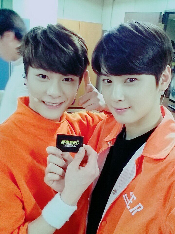 TㅌMPURA •🌟💜•≽ܫ≼•My Shining M♡♡N🌙 tweet media