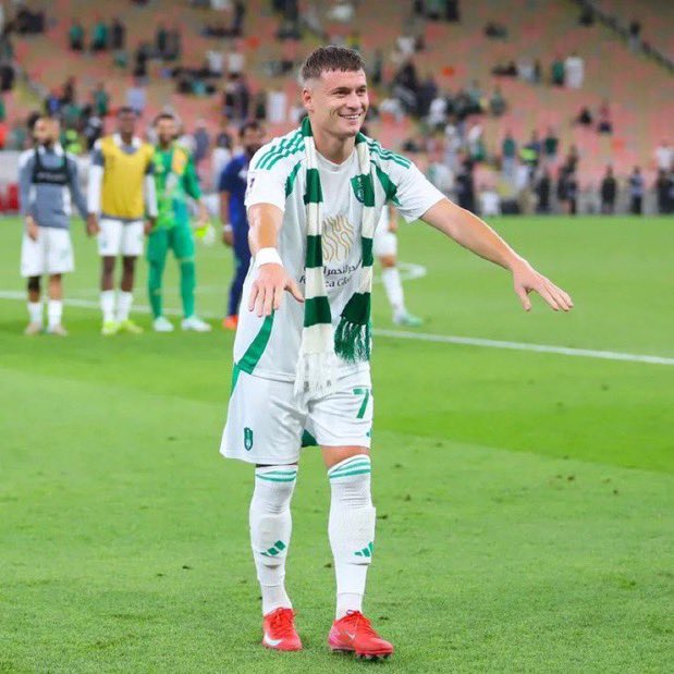 Ultras | مكتئب tweet media