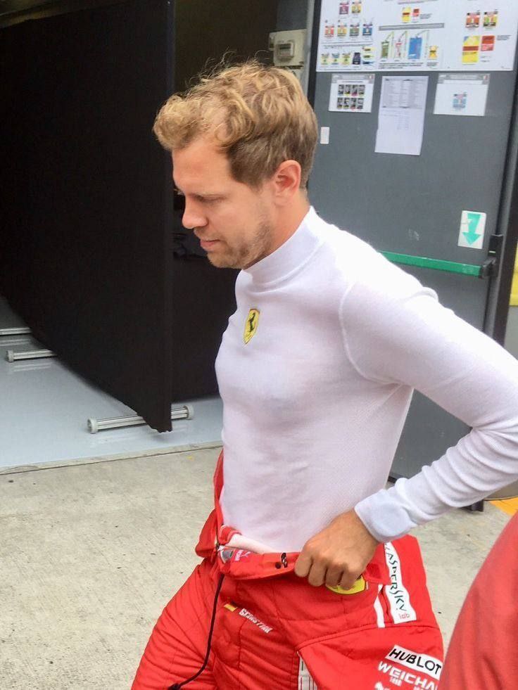 BMBMRFERFER tweet media