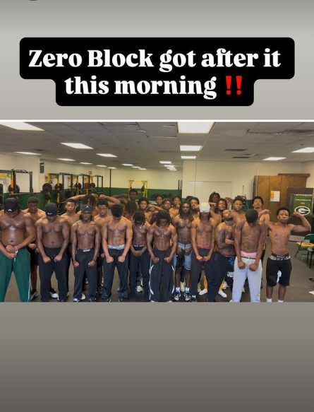 GriffinHighFB's tweet photo. 💪🏾Bear Domination‼️Why Not Griffin⁉️ #RTG🐻 https://t.co/i3UDZw9uku