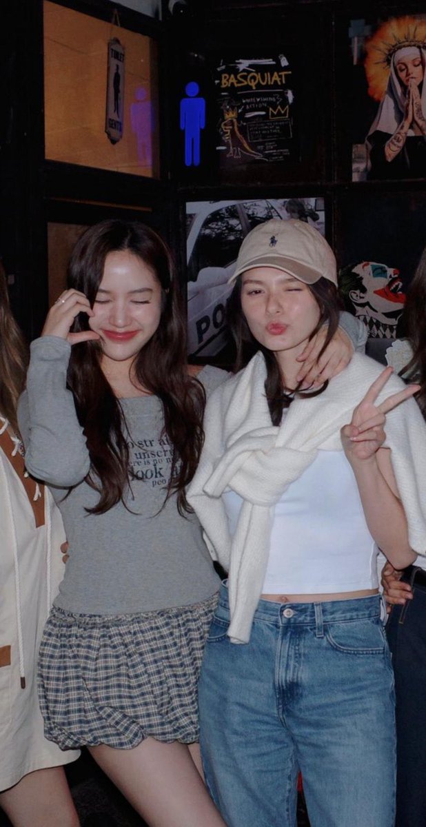 gι VIU FREENBECKY🫐 tweet media