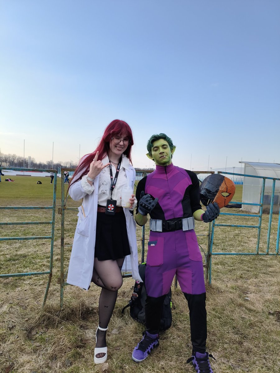 имя не может быть пустым⚪🔴⚪ tweet media