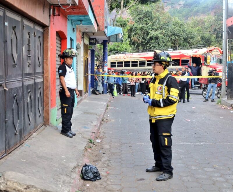 El Quetzal News tweet media