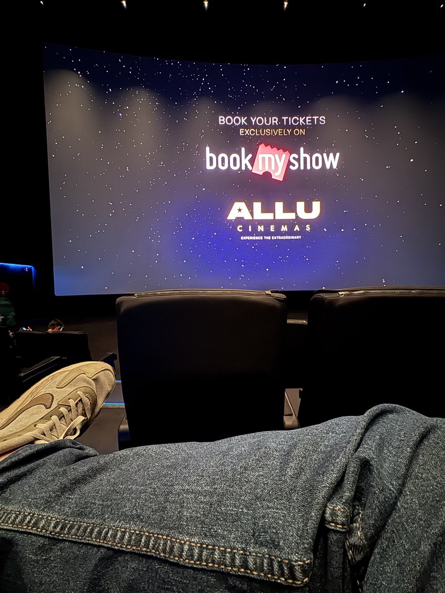 Cinephly tweet media