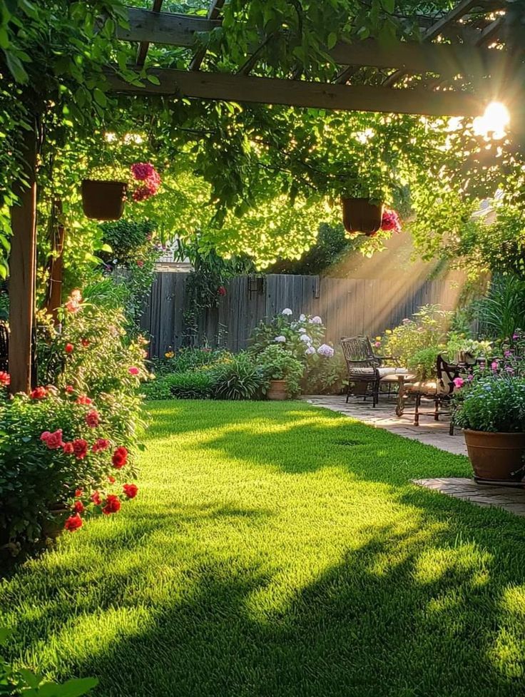 𝑺𝒆𝒓𝒆𝒏𝒍𝒚 tweet media