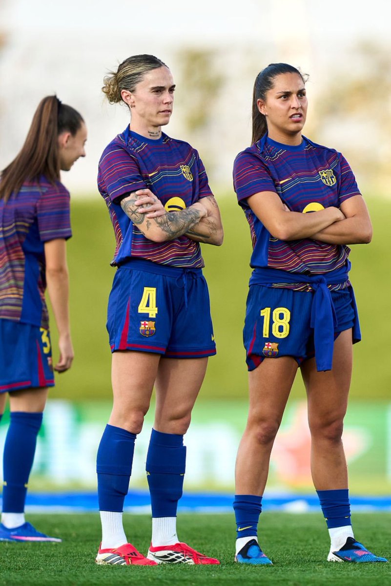 Kika Archive tweet media