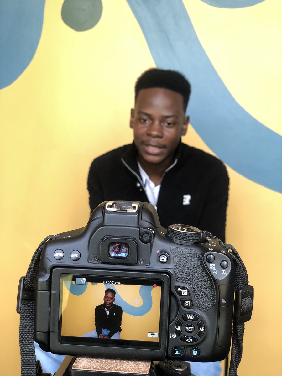 Valee 🔫 tweet media