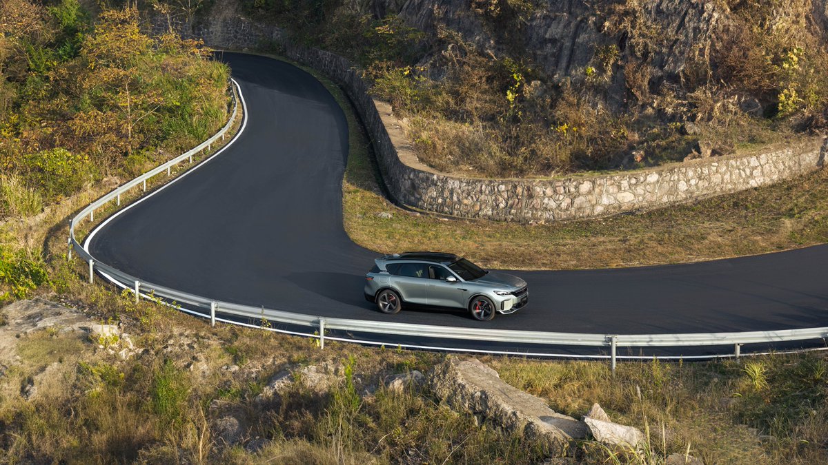 VOYAH Global tweet media